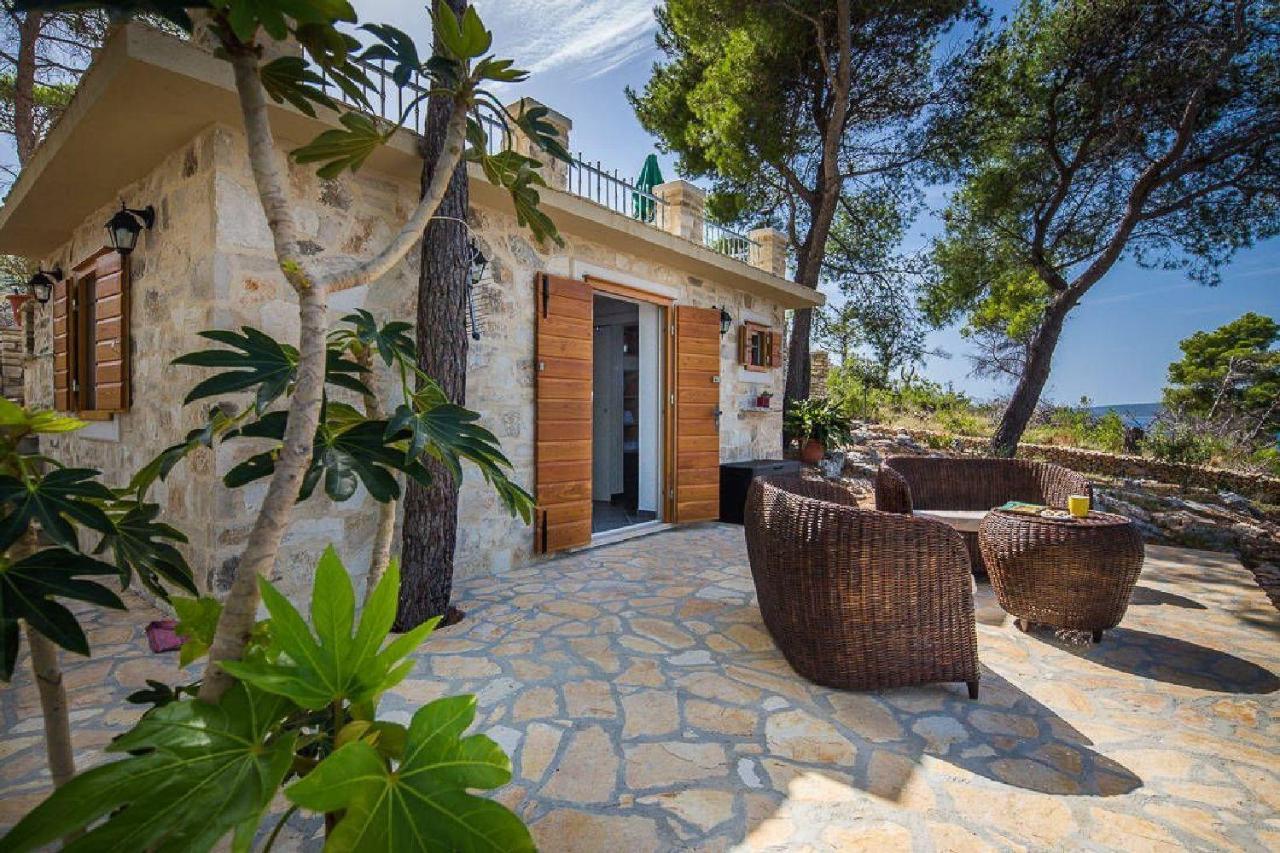 House Vesna Kupinova Villa Milna  Luaran gambar