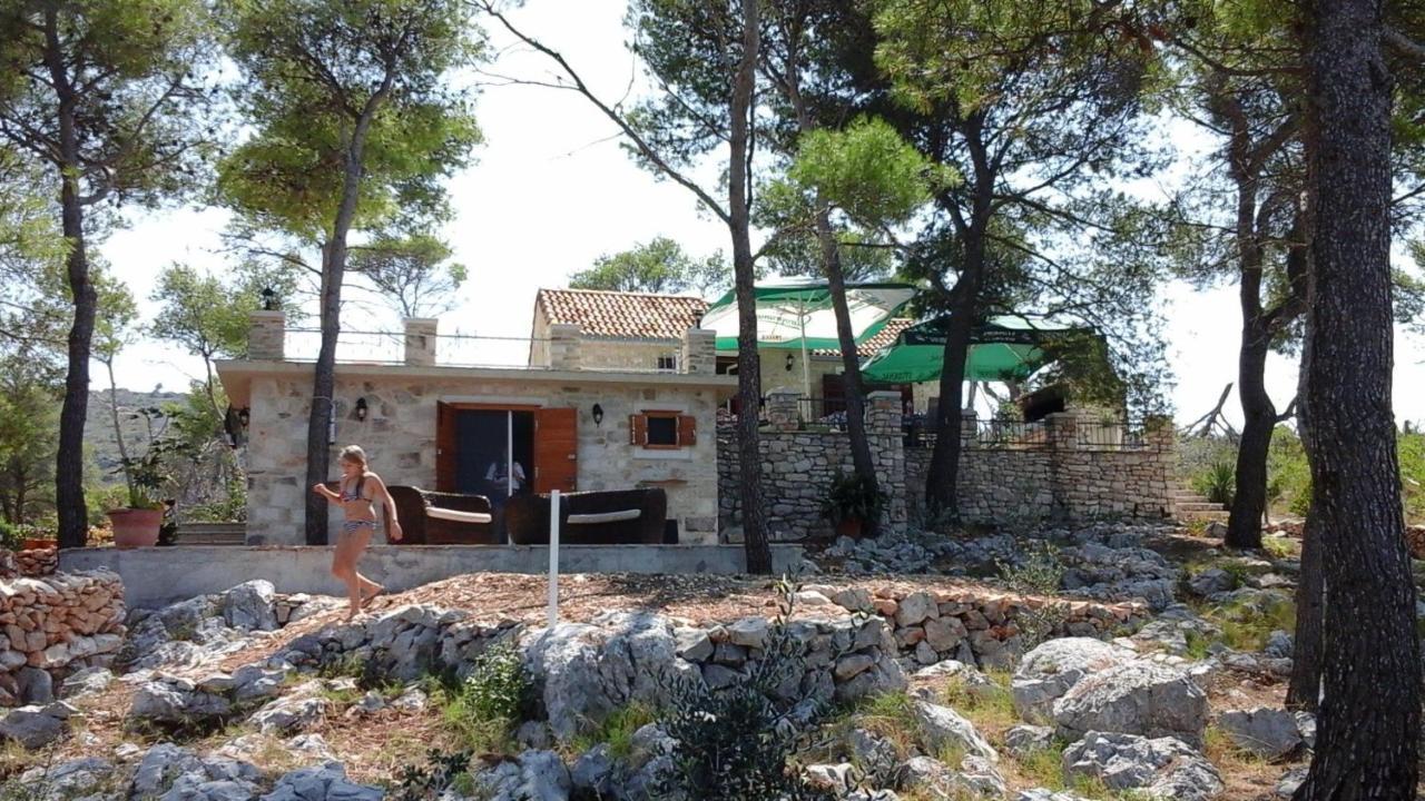 House Vesna Kupinova Villa Milna  Luaran gambar