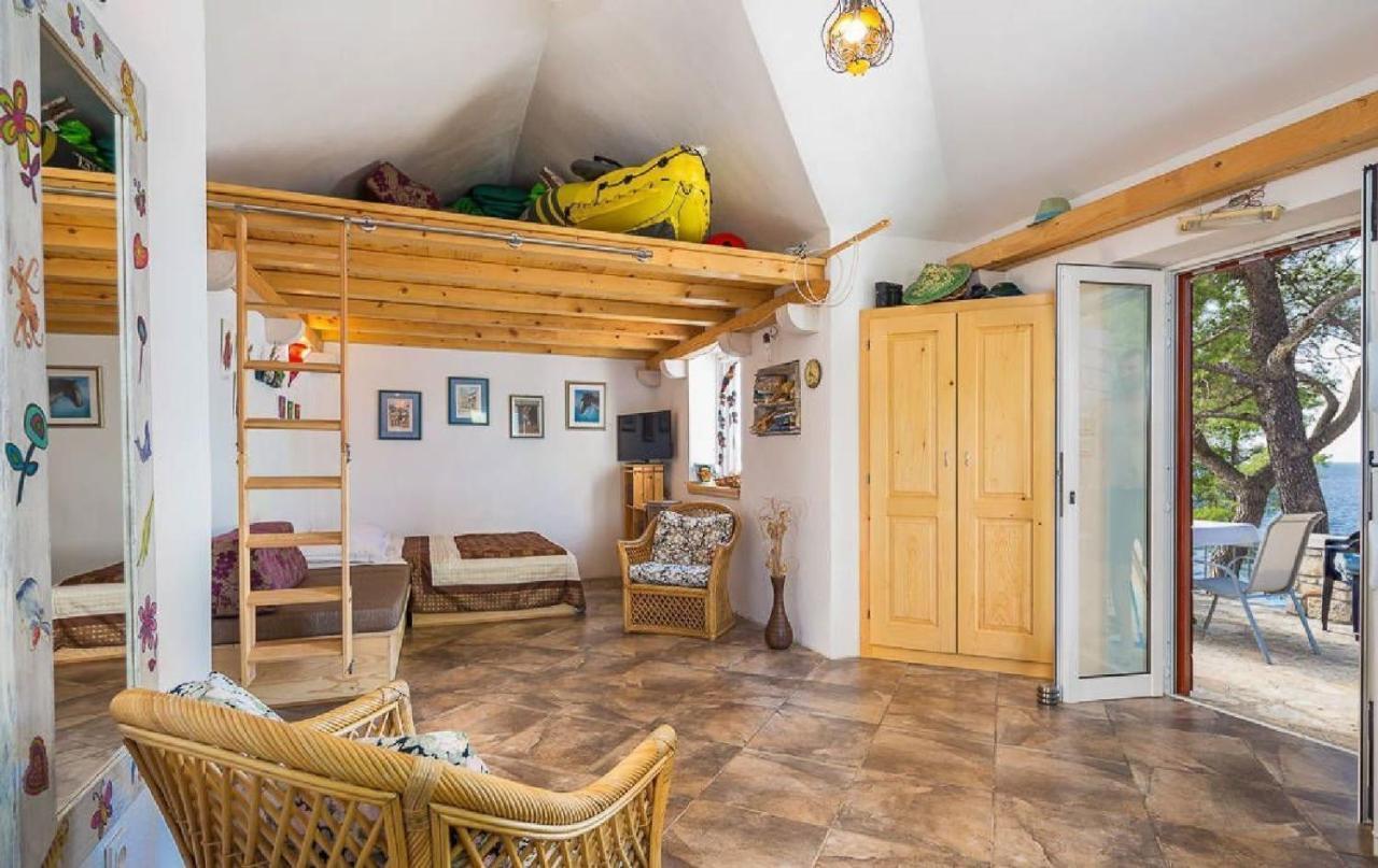 House Vesna Kupinova Villa Milna  Luaran gambar